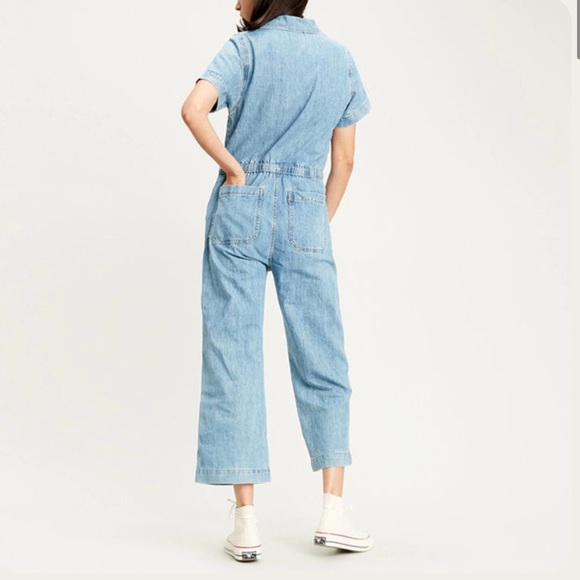 Levi’s Wide Leg Denim Jumpsuit - Picture 4 of 12